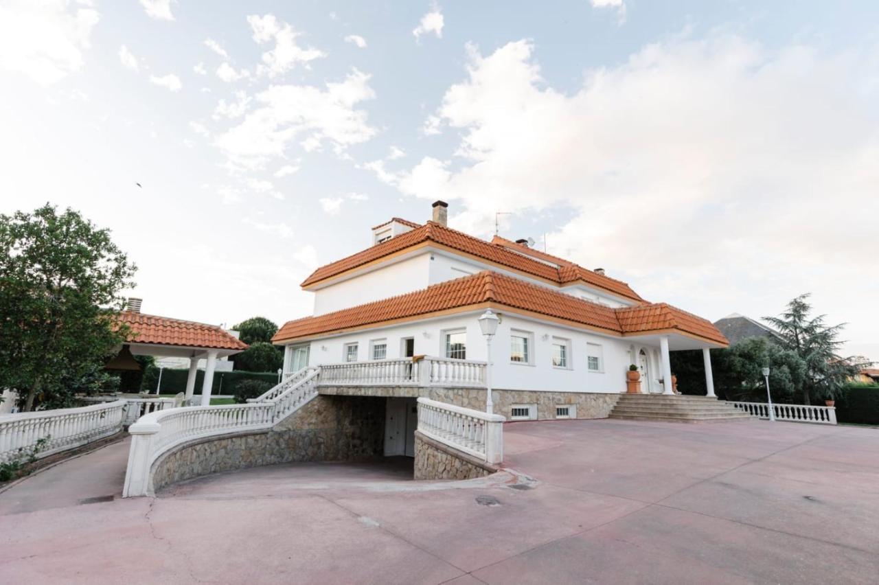 La Casona Imperial Villa Alpedrete Eksteriør bilde